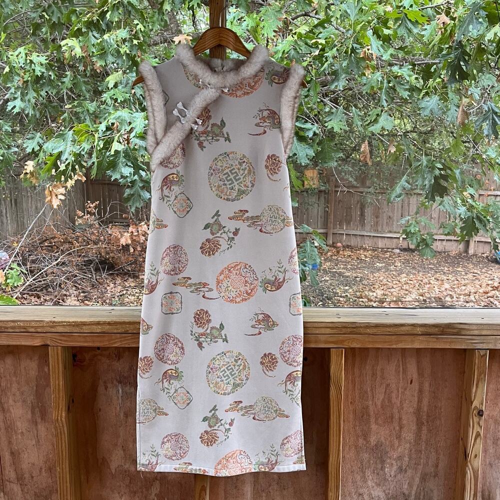 Women's Winter Style Sleeveless Cheongsam Dress Faux Fur Trim Size S/M